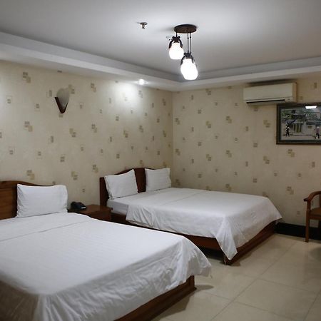 Phu An Hotel Ho Chi Minh-stad Buitenkant foto