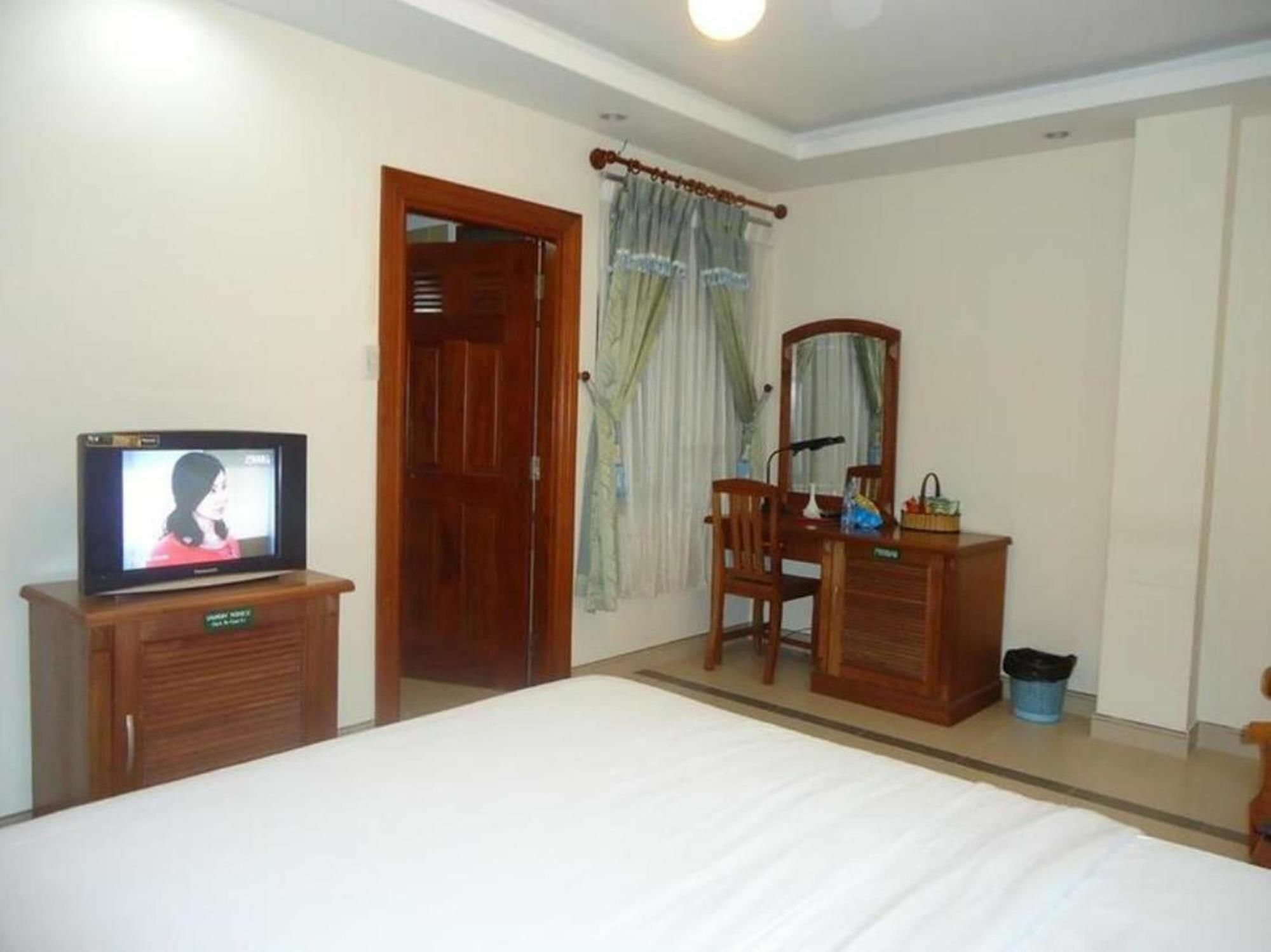 Phu An Hotel Ho Chi Minh-stad Buitenkant foto