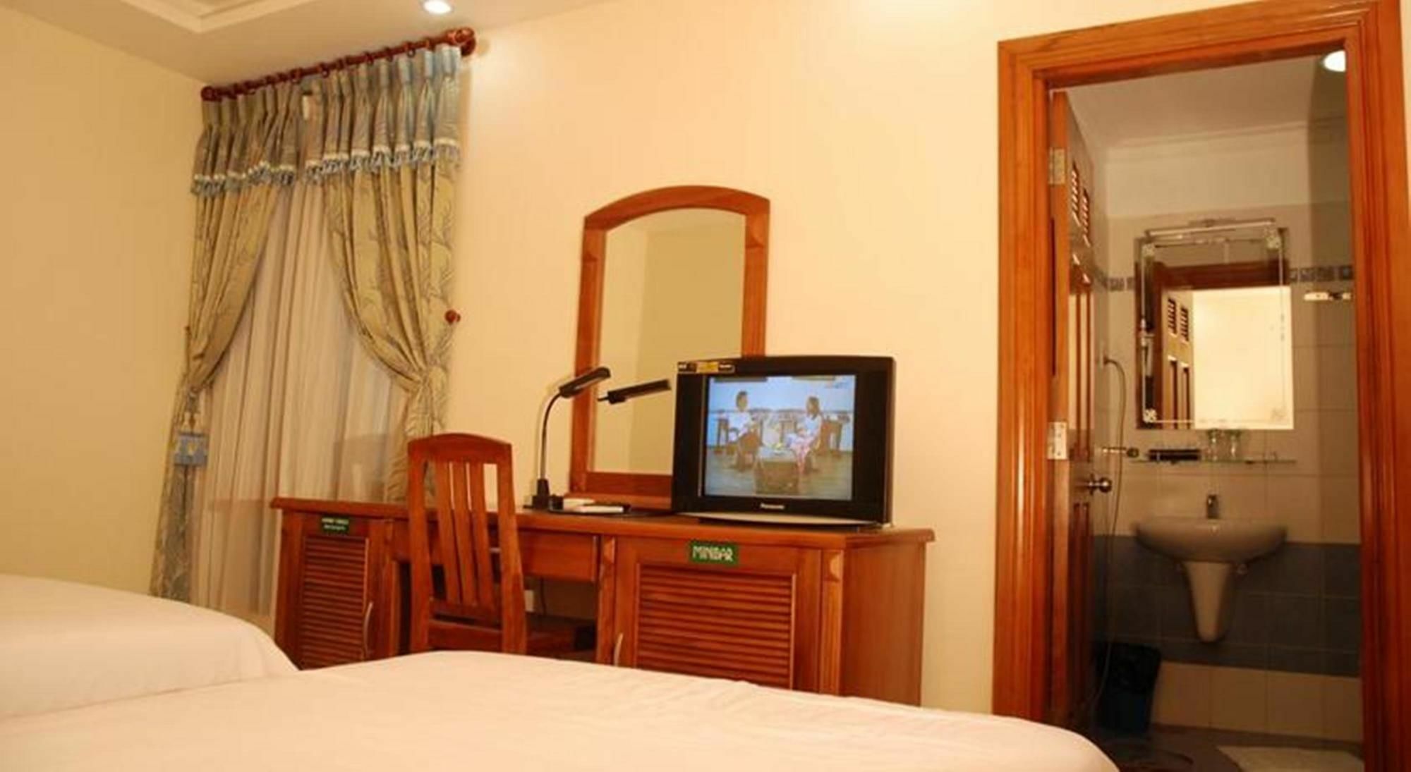 Phu An Hotel Ho Chi Minh-stad Buitenkant foto