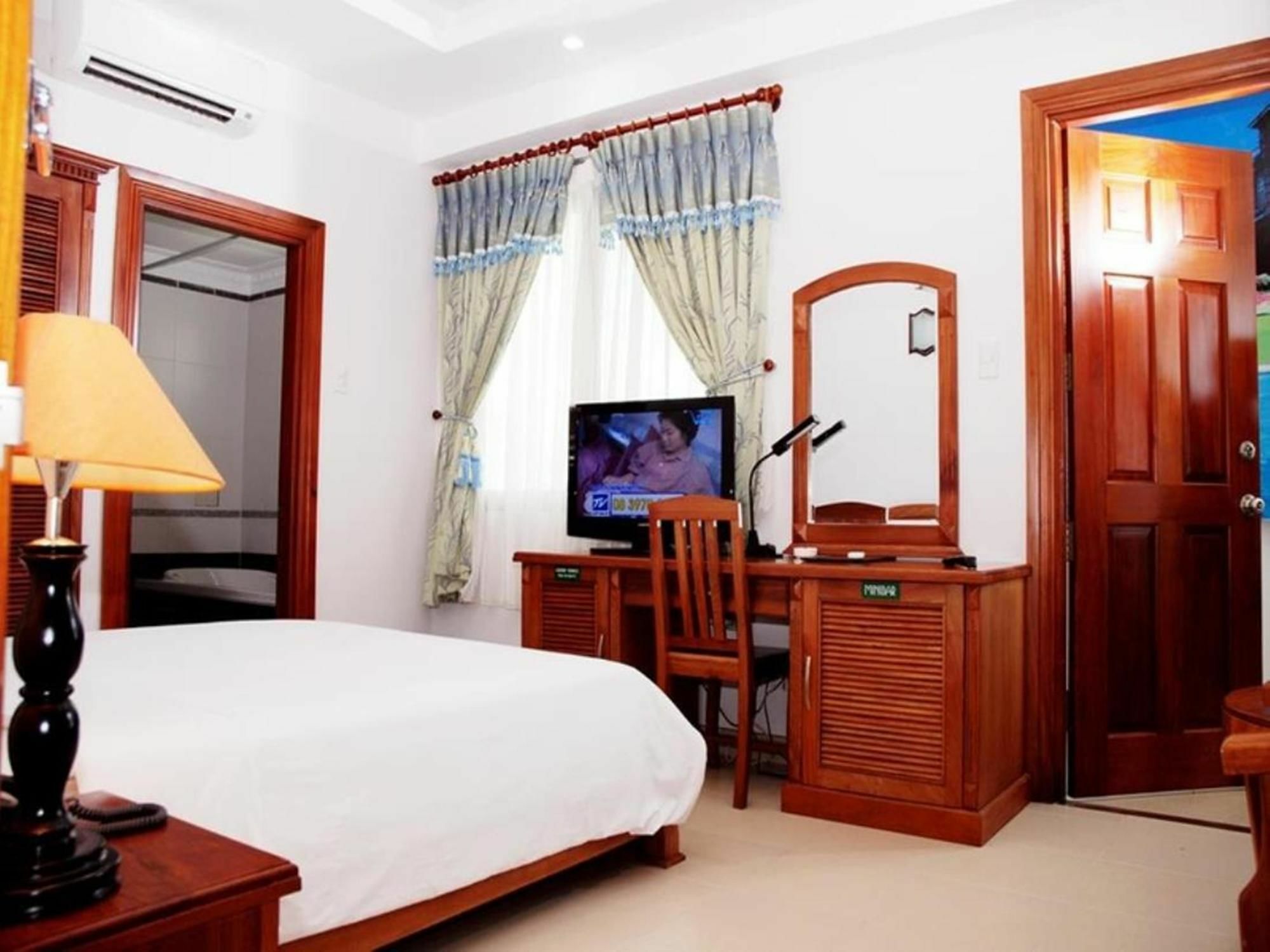 Phu An Hotel Ho Chi Minh-stad Buitenkant foto